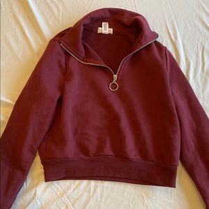 Red long sleeves crop top